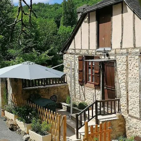 Pensión Les Gites De La Haute Bigassou *